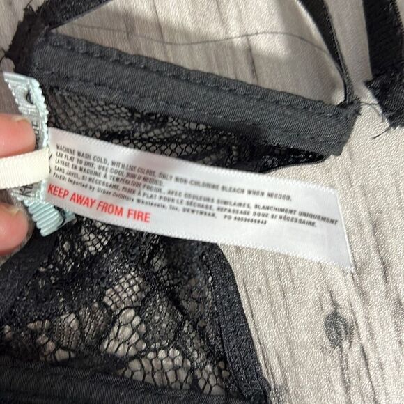 Kimchi Blue Women's Black Bandeau Bra Red Pink Triangle Bralette Small Lot of 2 - Picture 6 of 11